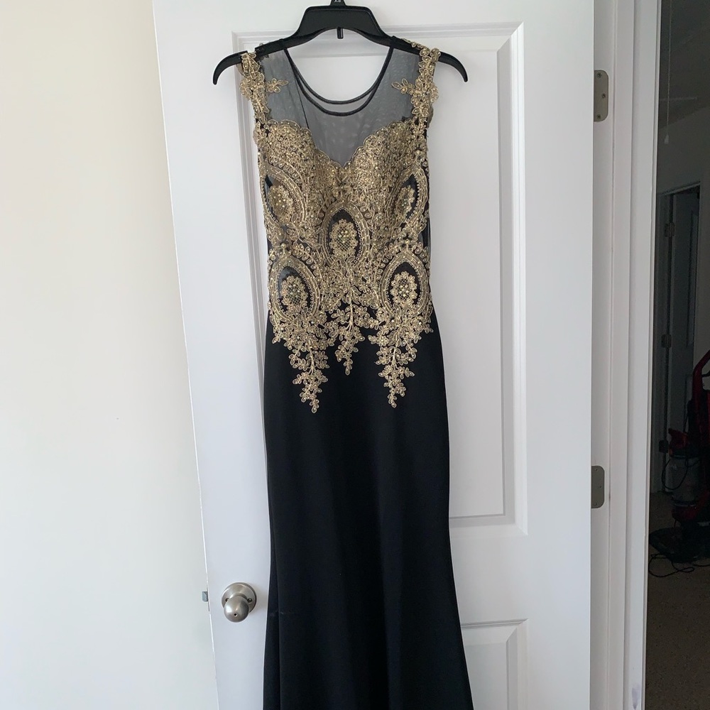 Formal/Prom Dress - Picture 3 of 5
